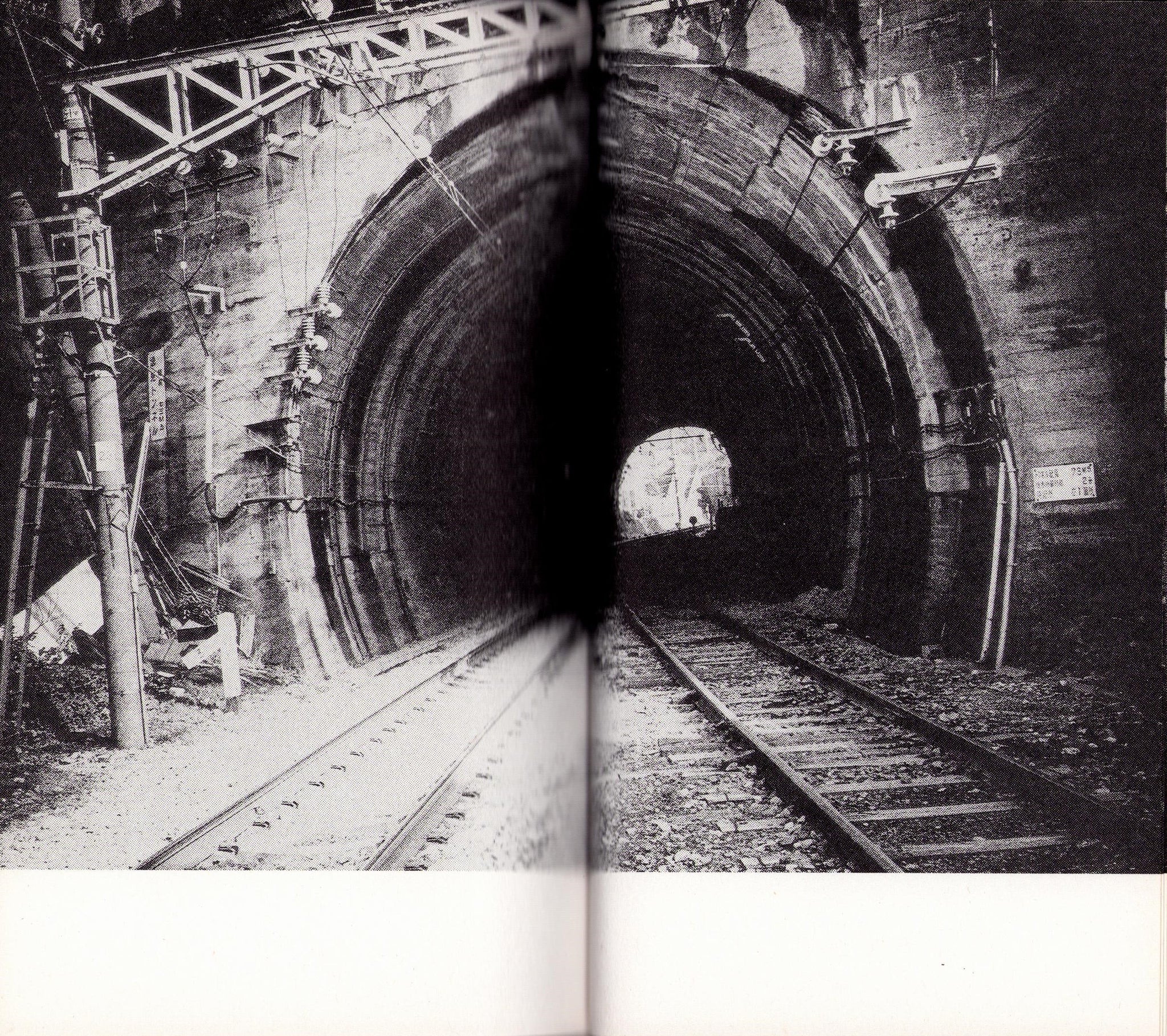 Light & Shadow - Daido Moriyama (SIGNED)