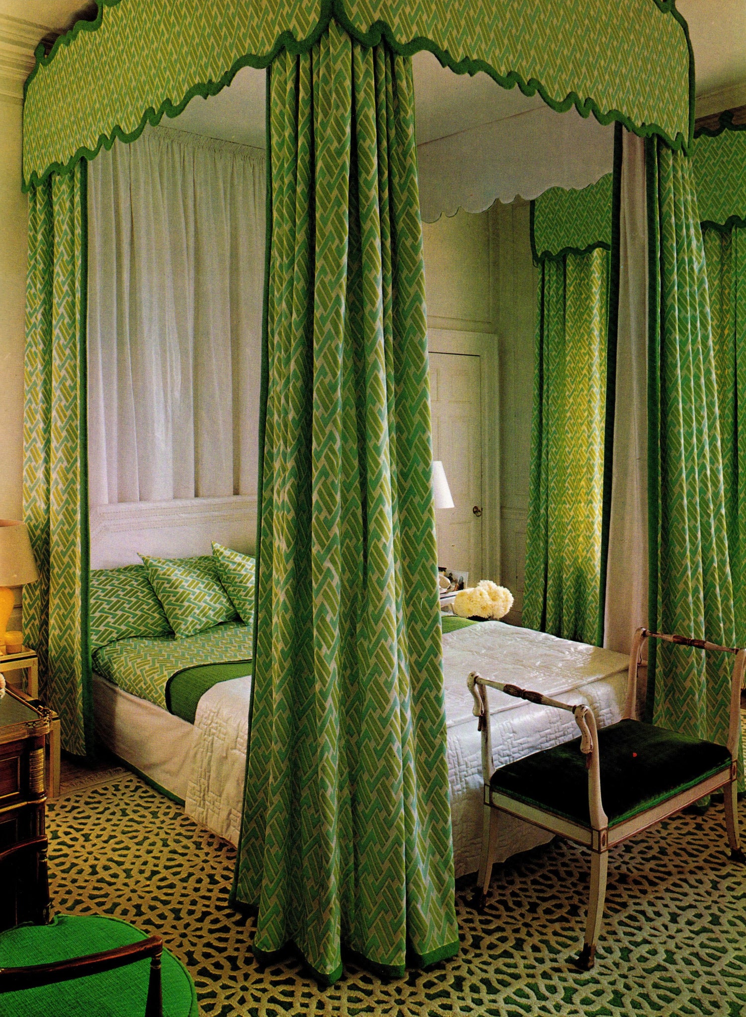 David Hicks On Decoration - With Fabrics