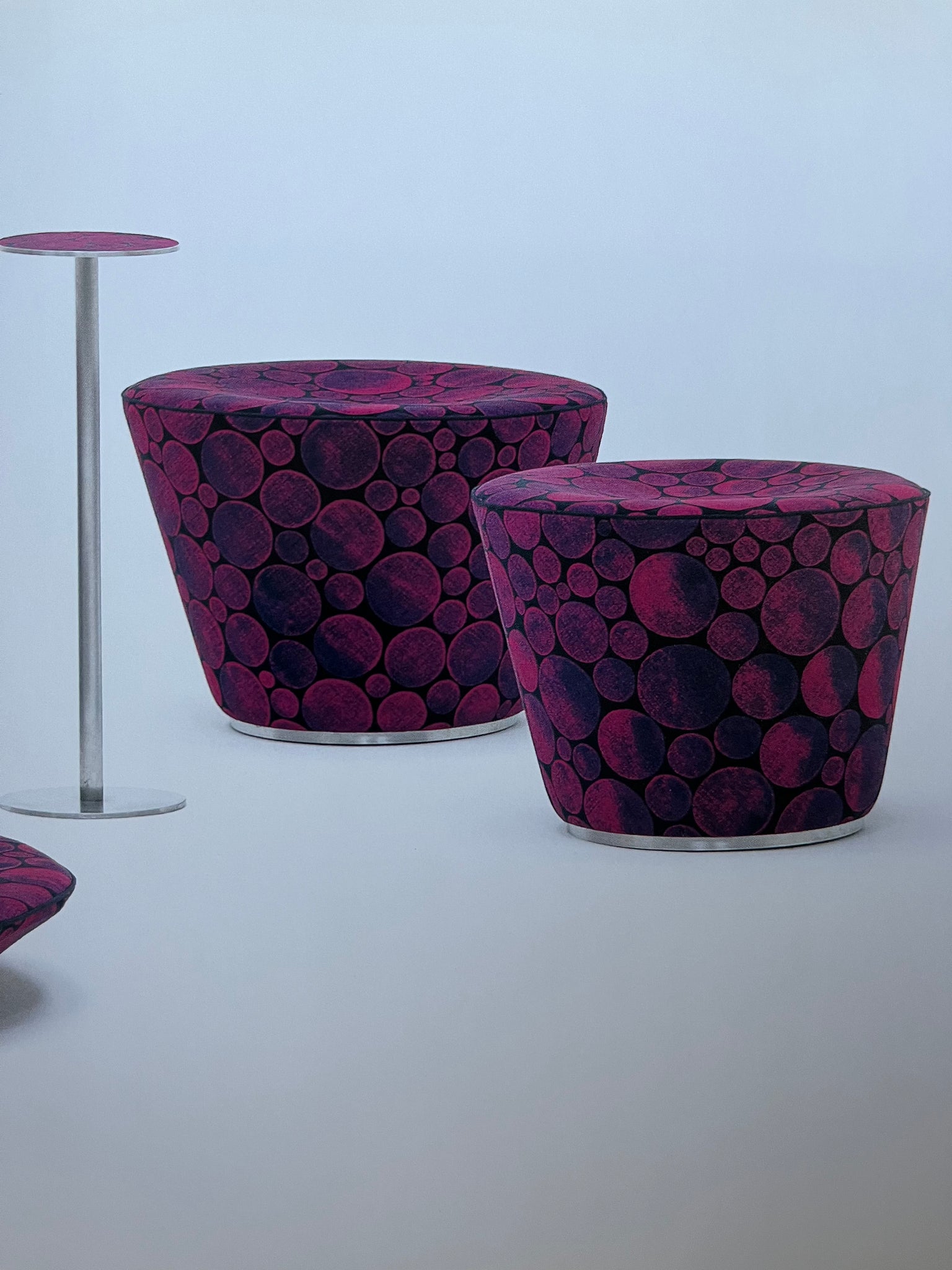 Yayoi Kusama: furniture by Graf : Decorative mode no. 3