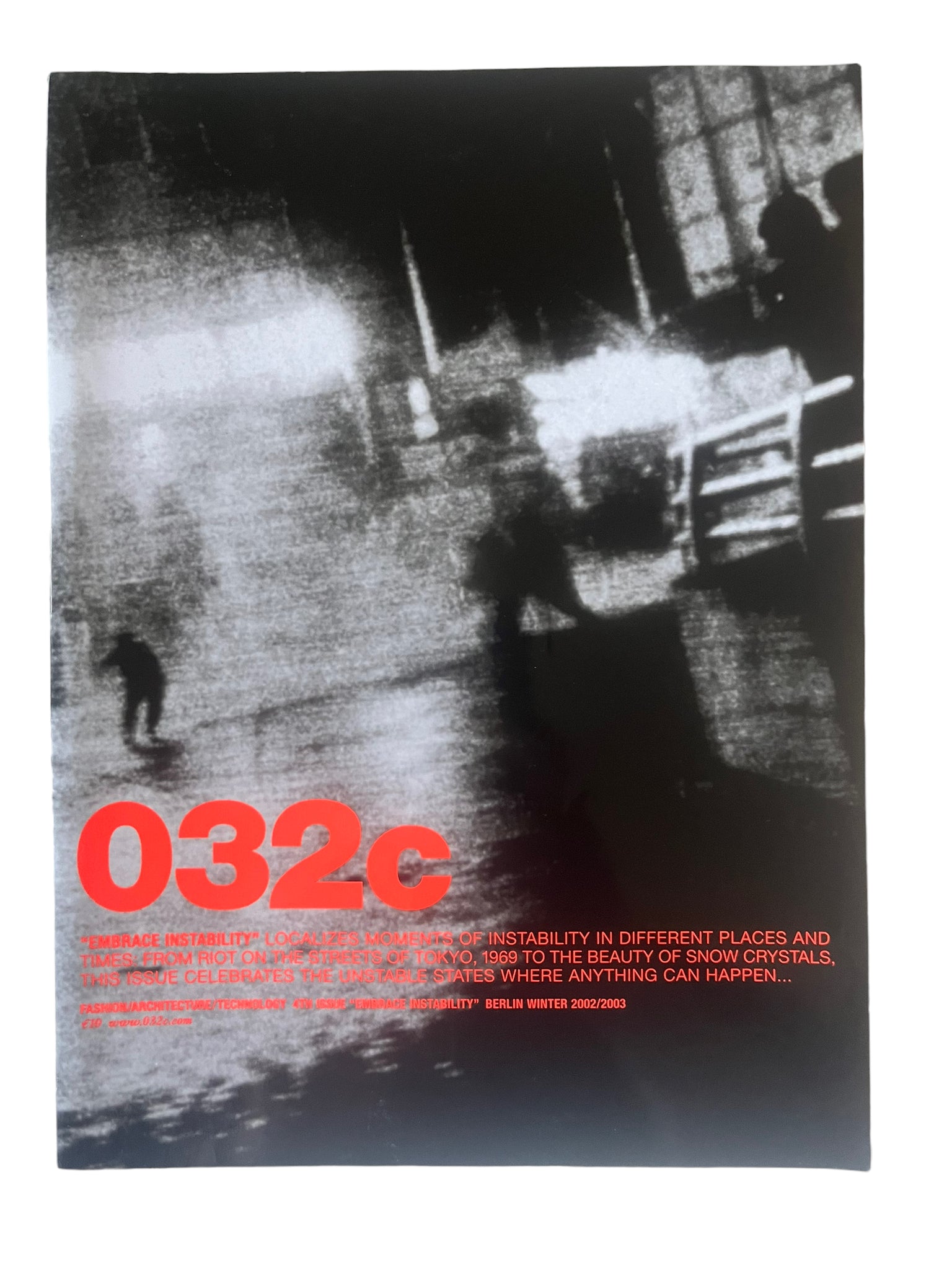 032c Issue 4