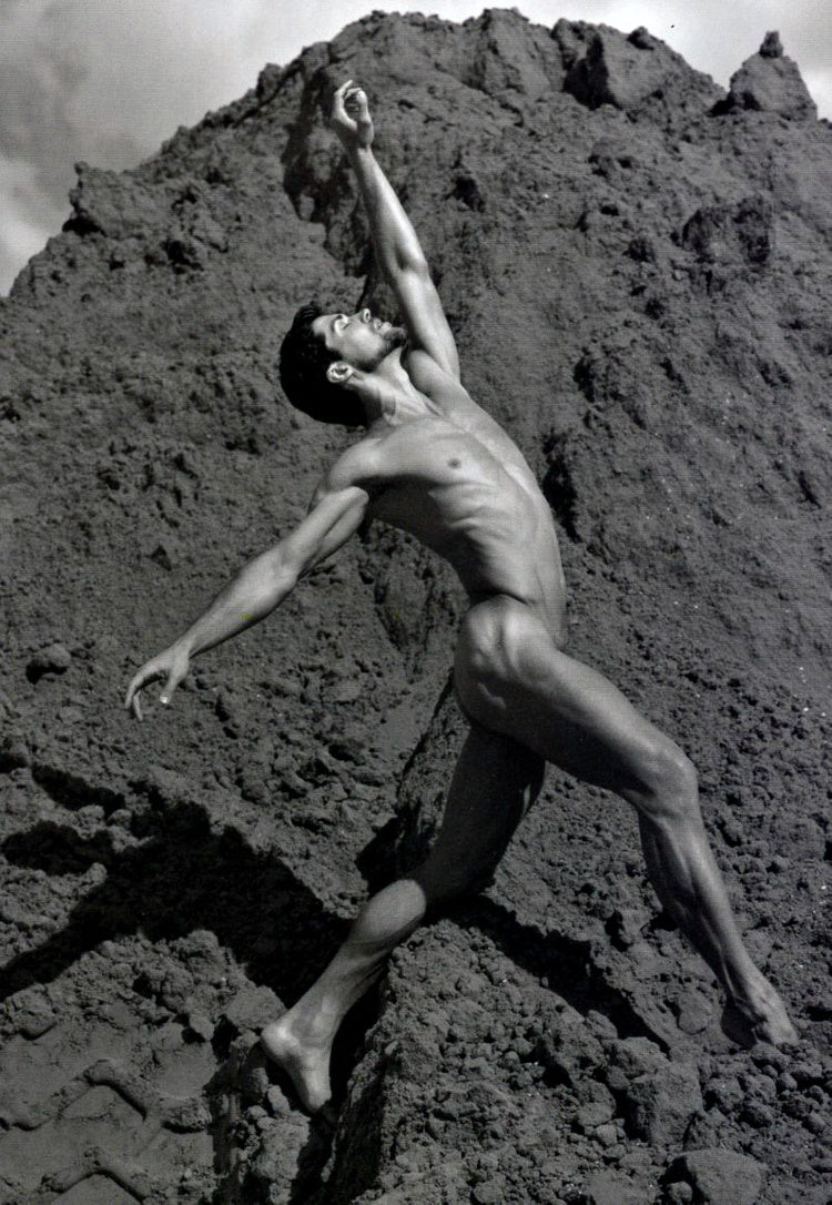 Roberto Bolle: An Athlete in Tights  - Bruce Weber