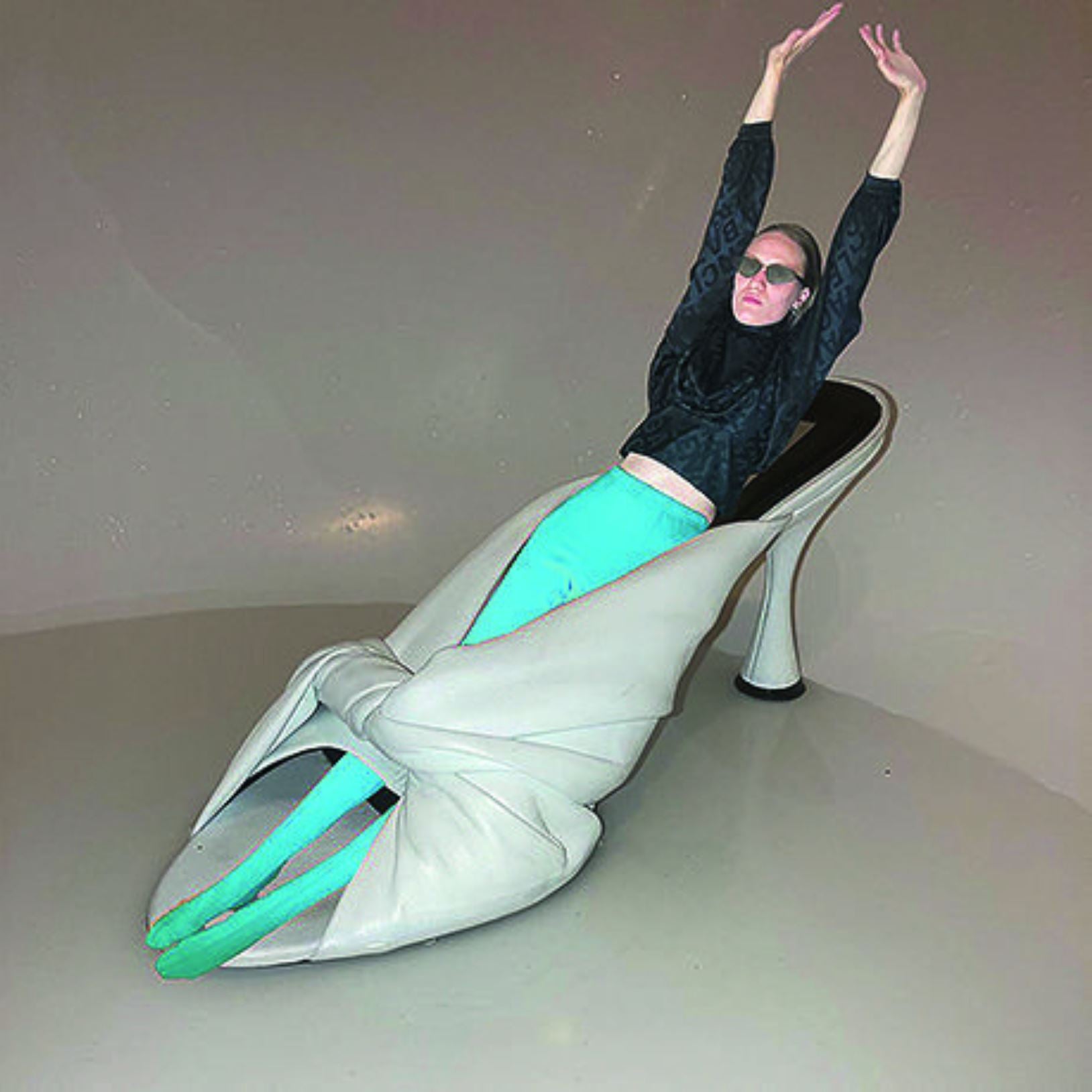 System Magazine 18